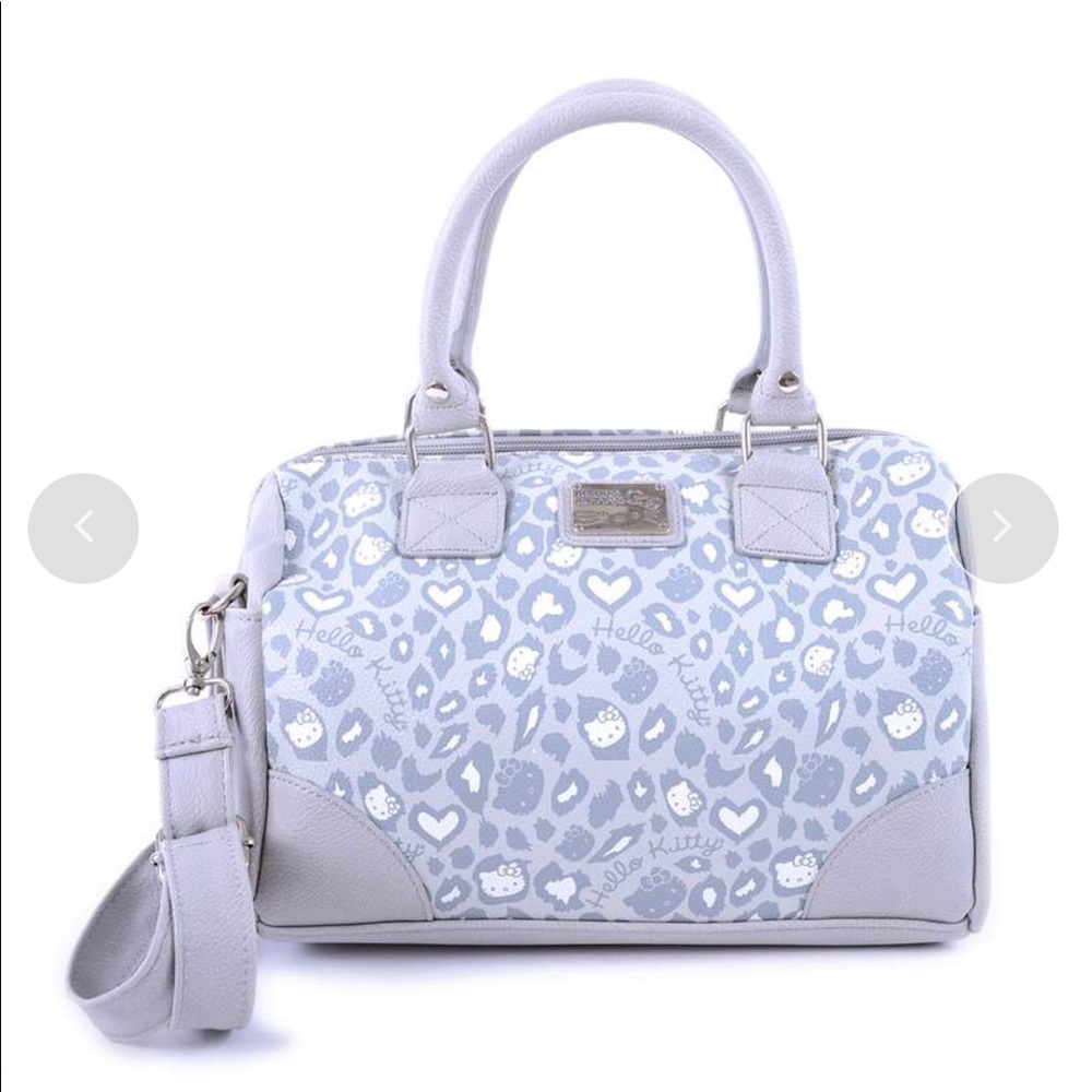 🔸Hello Kitty silver gray/white print handbag🔸